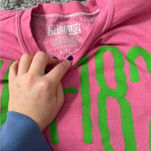 Women’s Graphic Long Sleeve - Blink-182